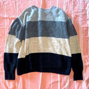Woman’s Sweater small